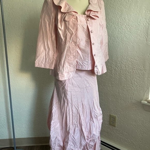 𝅺SUE BLANKINSHIP dusty rose 100% silk crinkled set. MEd/ SM - Picture 4 of 12